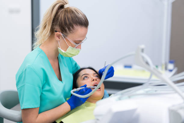 Best Emergency Dental Extractions in Stockdale, TX